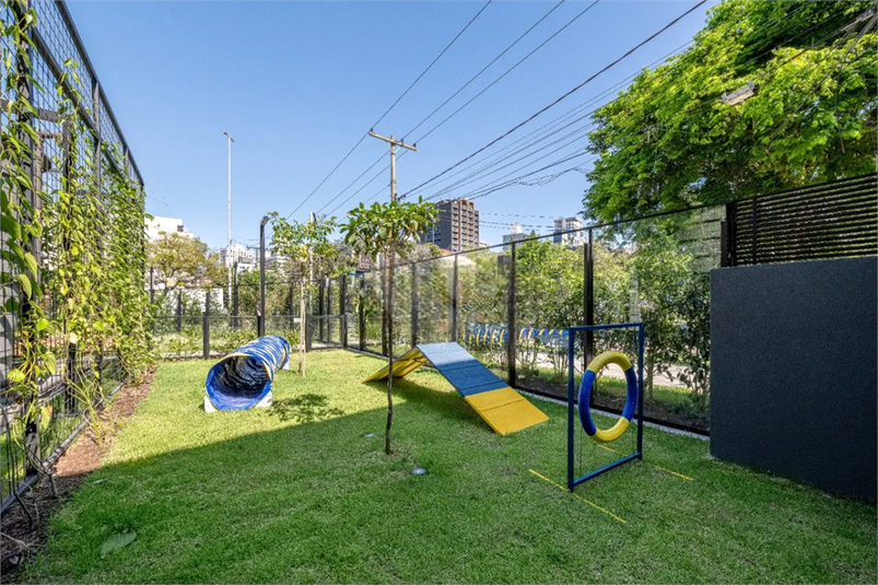 Foto REO1121698