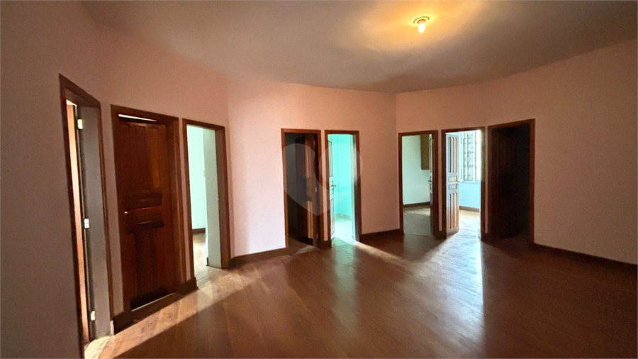 Foto REO1121699