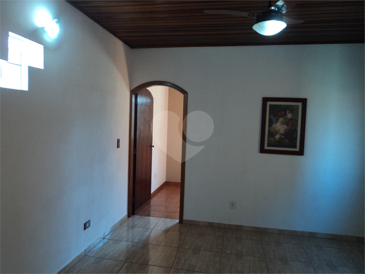 Foto REO1121709