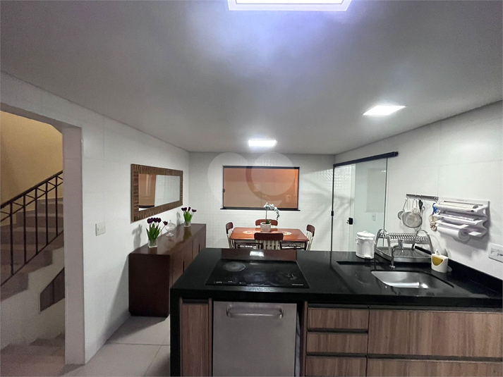 Foto REO1121727