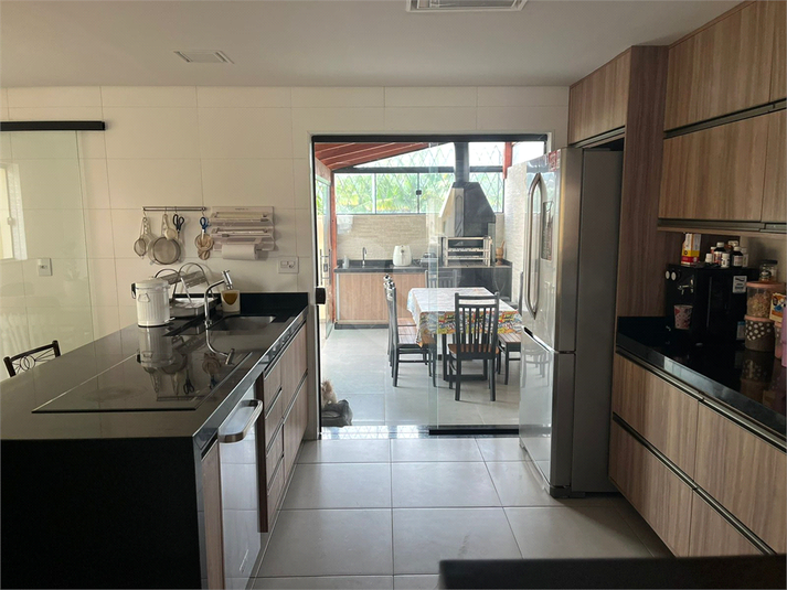 Foto REO1121727