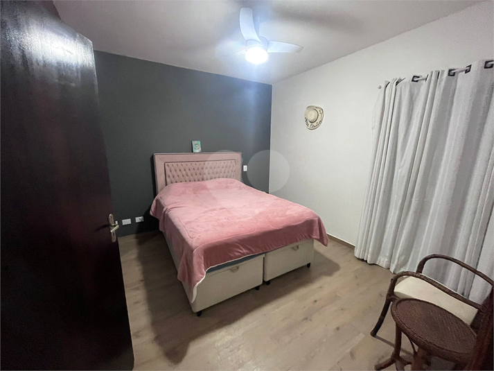 Foto REO1121727