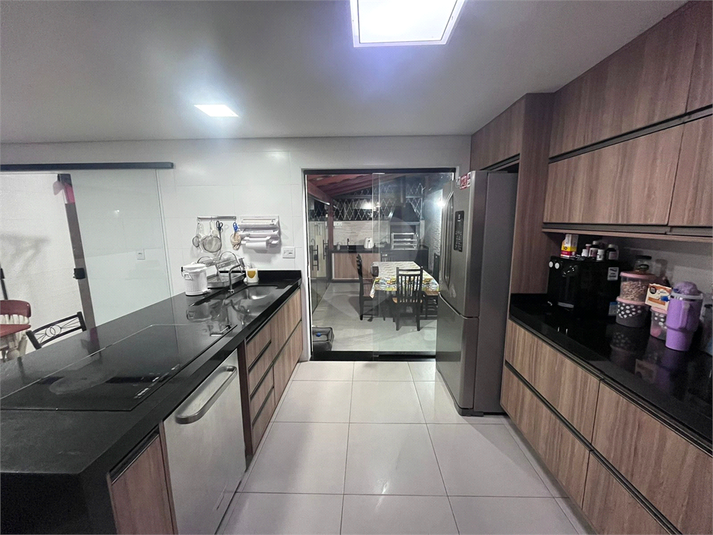 Foto REO1121727