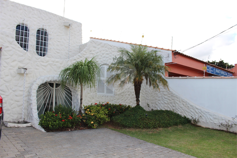 Foto REO1121731