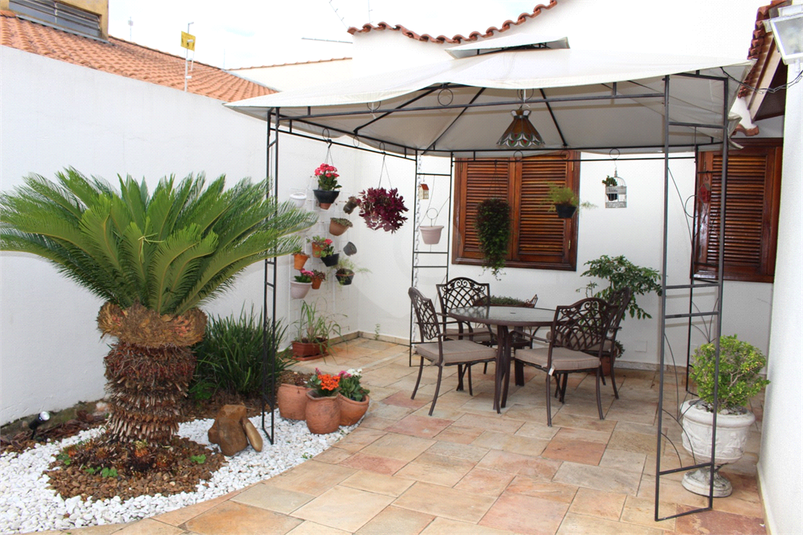 Foto REO1121731