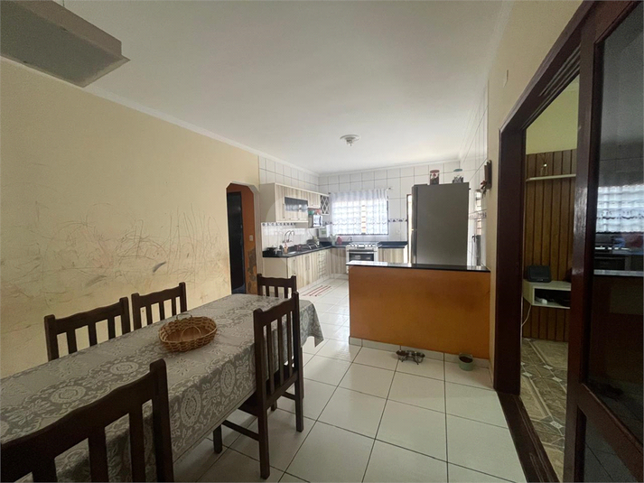 Foto REO1121732