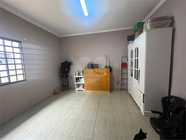 Foto REO1121732