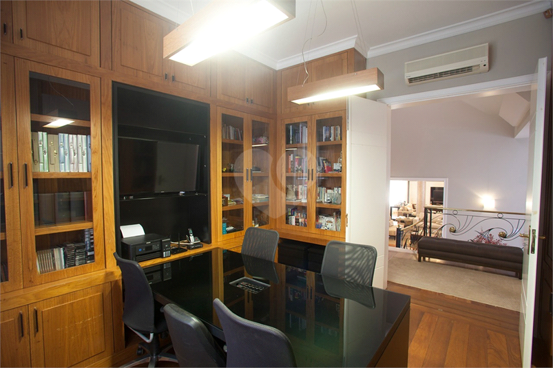 Foto REO1121745