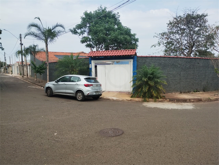 Foto REO1121754