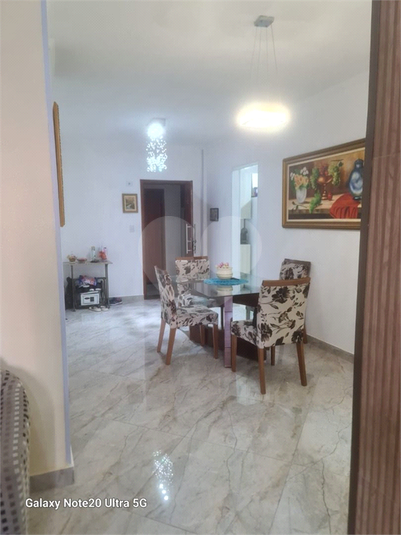 Foto REO1121759