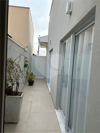Foto REO1121763