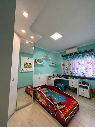 Foto REO1121763