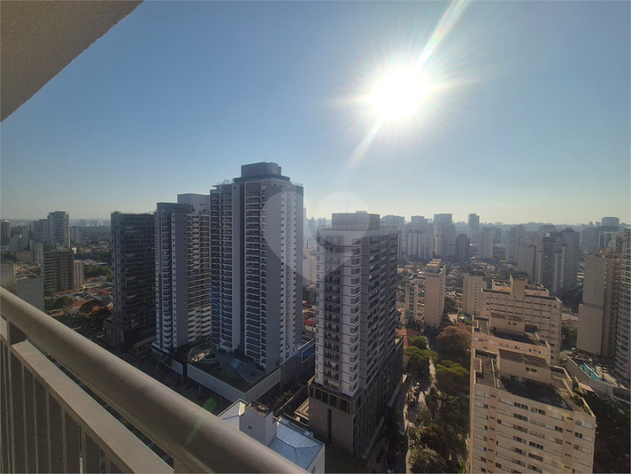 Foto REO1121771