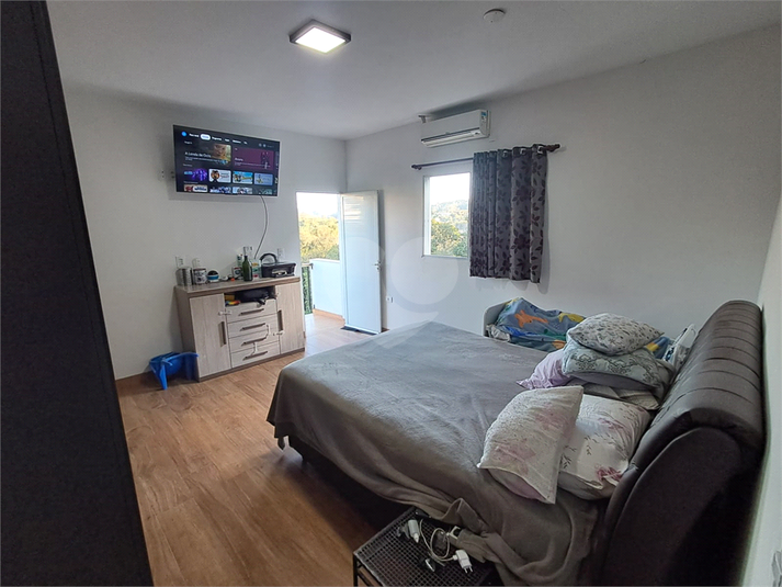 Foto REO1121776