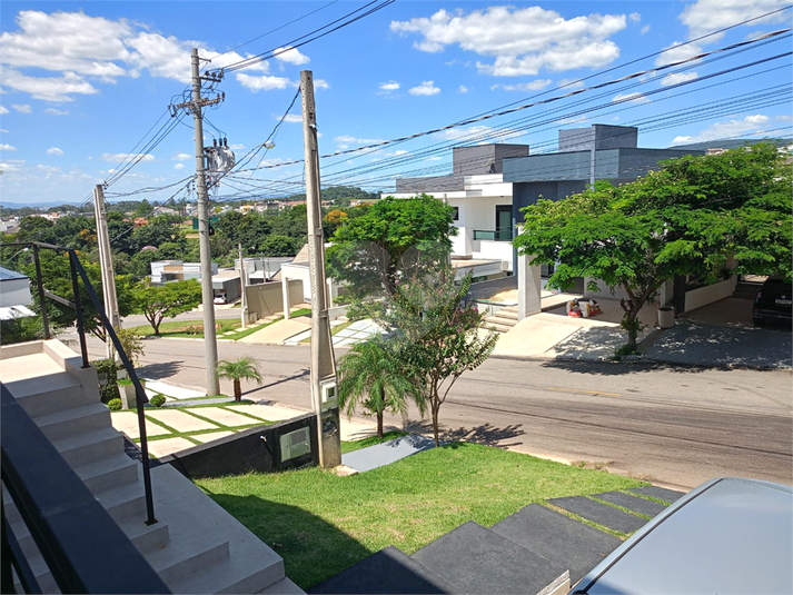 Foto REO1121780