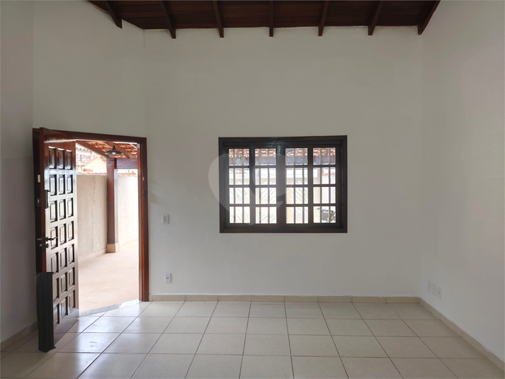 Foto REO1121798