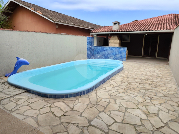 Foto REO1121798
