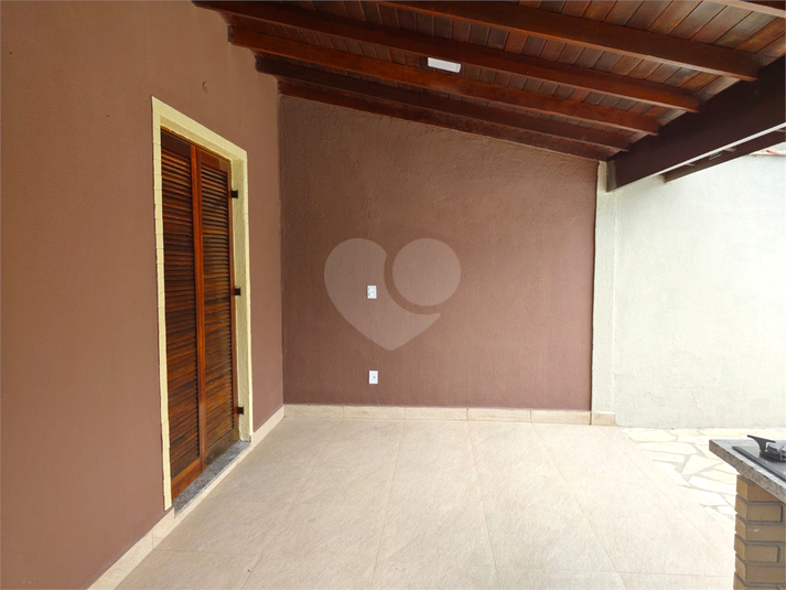 Foto REO1121798