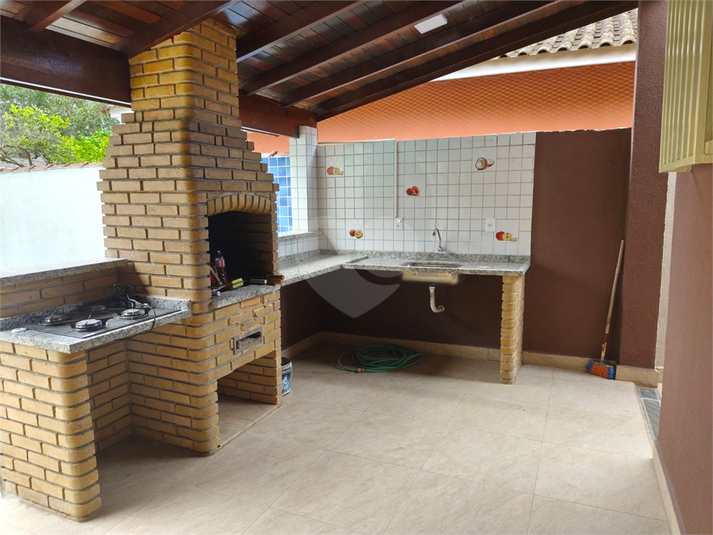 Foto REO1121798