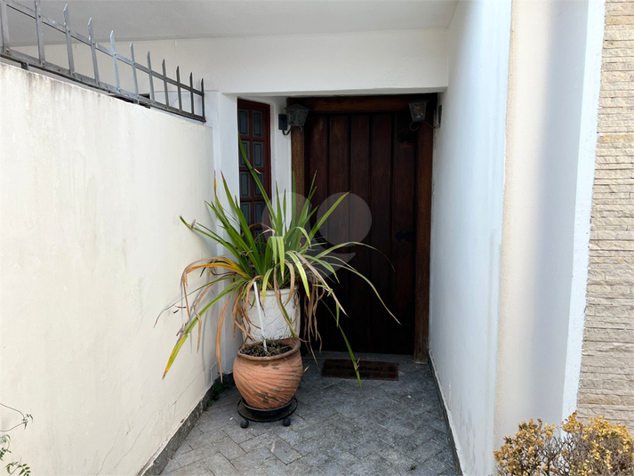 Foto REO1121816
