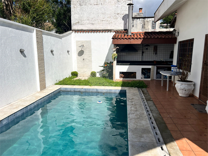 Foto REO1121816