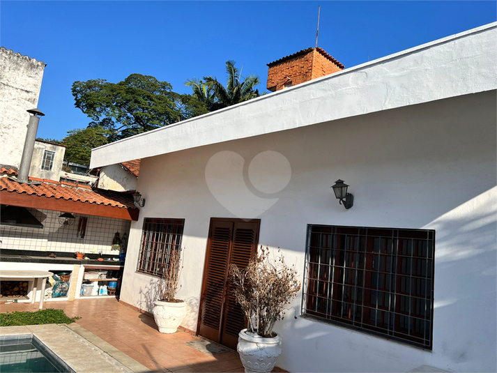 Foto REO1121816