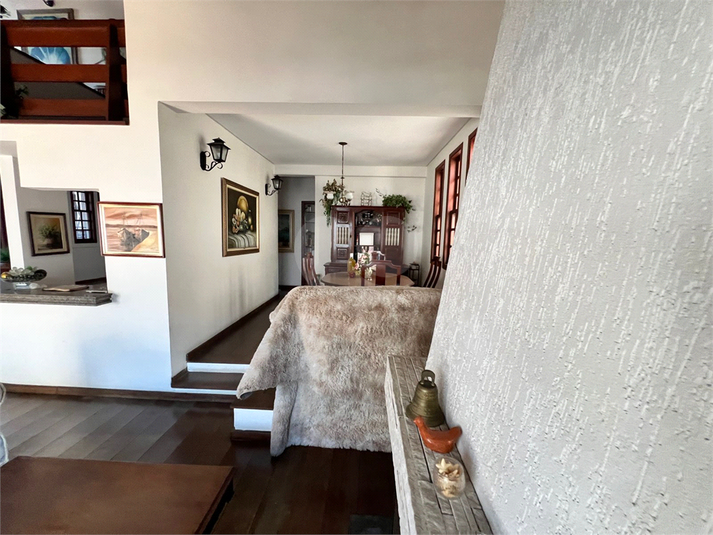Foto REO1121816