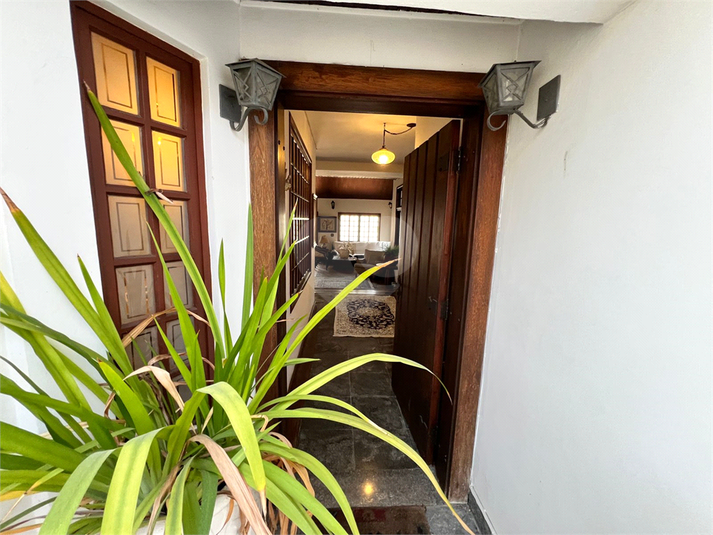 Foto REO1121816
