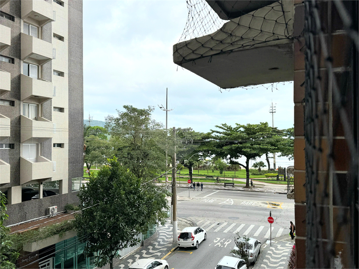 Foto REO1121819