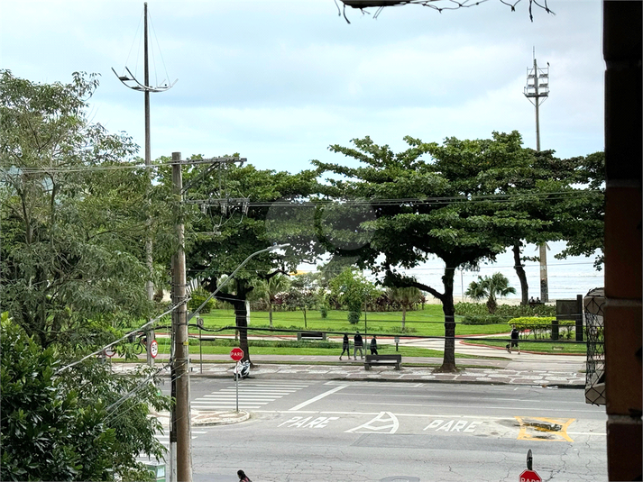 Foto REO1121819