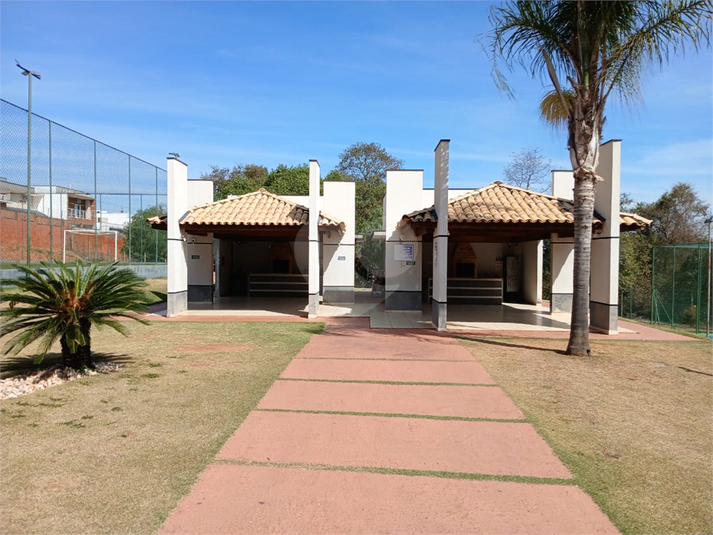 Foto REO1121828