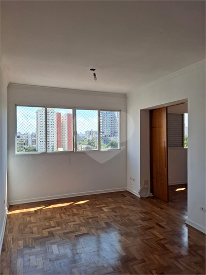 Foto REO1121842