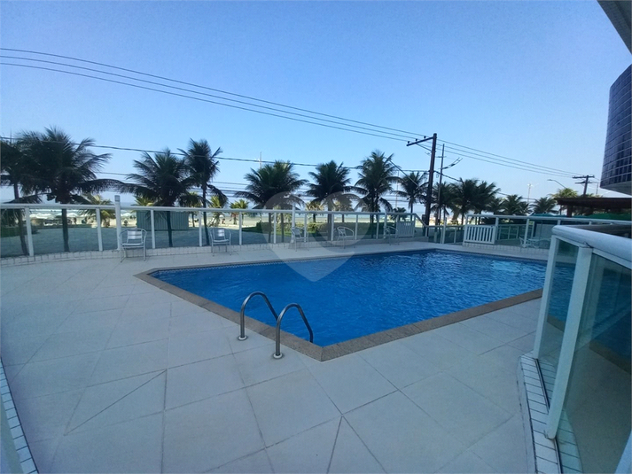 Foto REO1121846