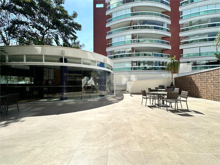 Foto REO1121853