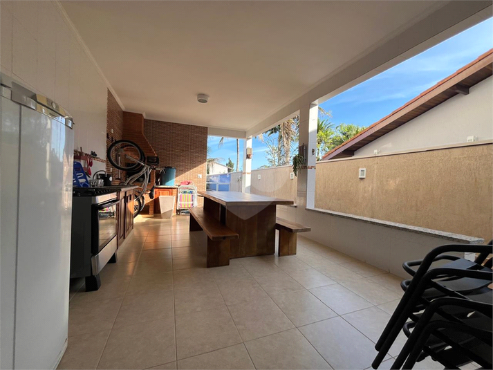 Foto REO1121856