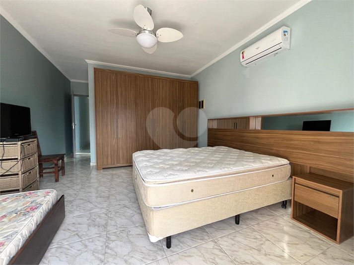 Foto REO1121856