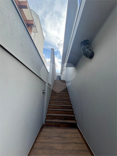 Foto REO1121862