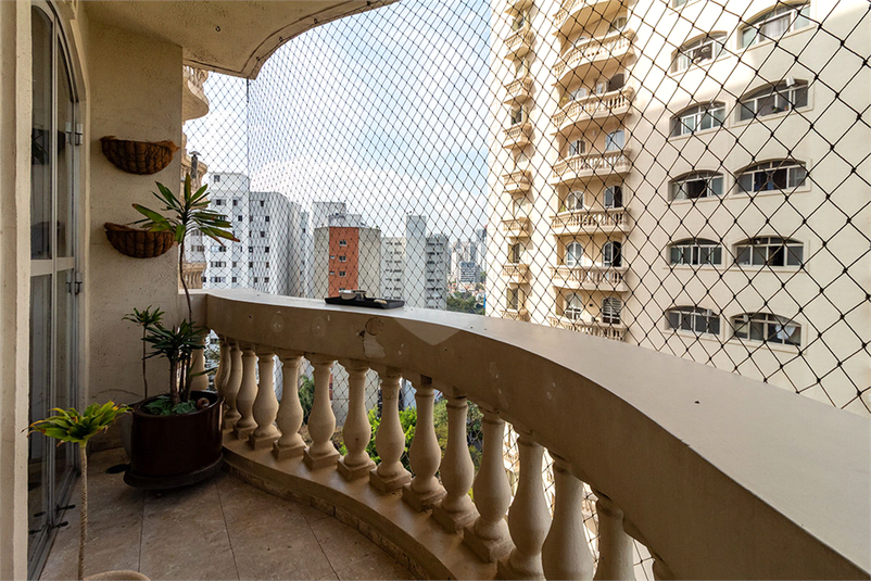 Foto REO1121873