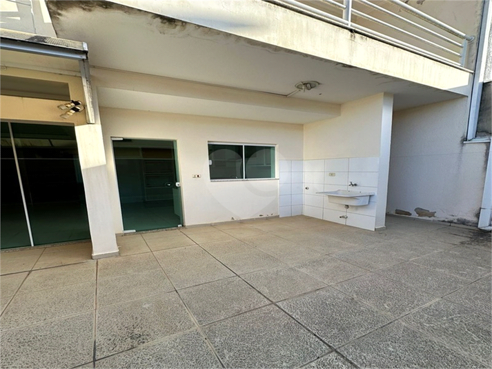 Foto REO1121876