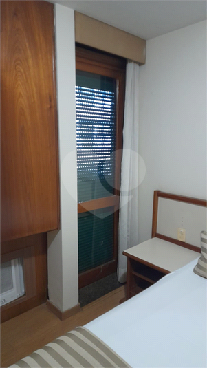 Foto REO1121877