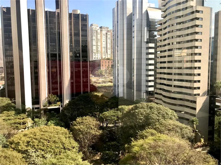 Foto REO1121878