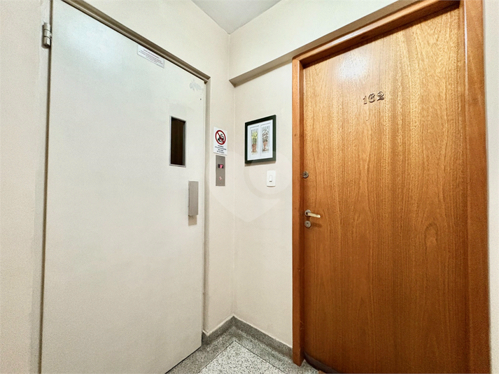 Foto REO1121881