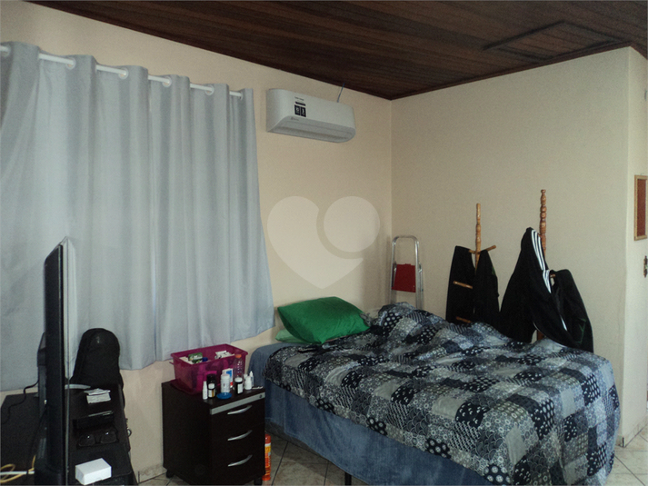 Foto REO1121893