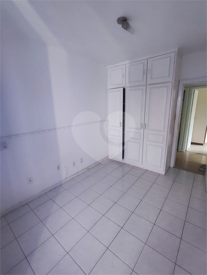 Foto REO1121894