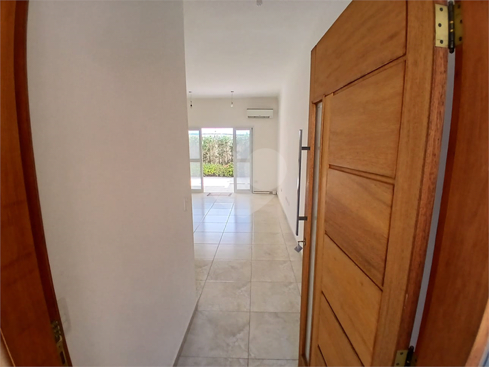 Foto REO1121909