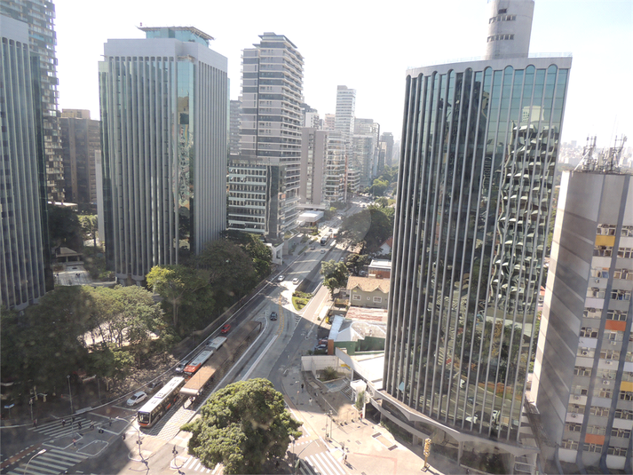 Foto REO1121922
