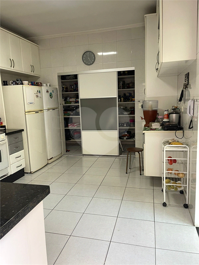 Foto REO1121923