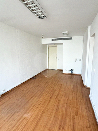 Foto REO1121926