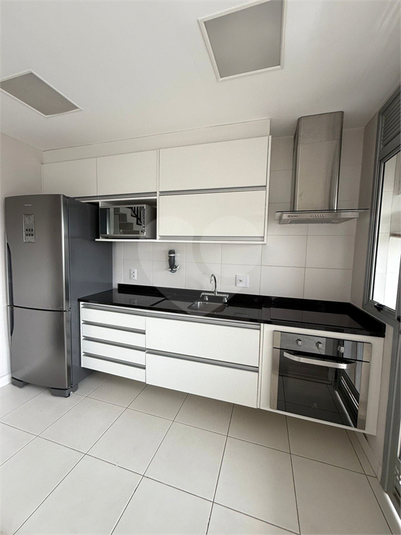 Foto REO1121938