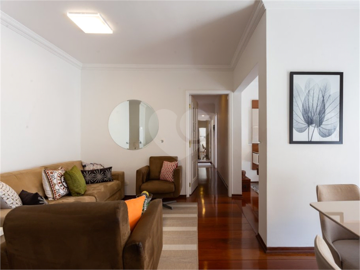Foto REO1121944